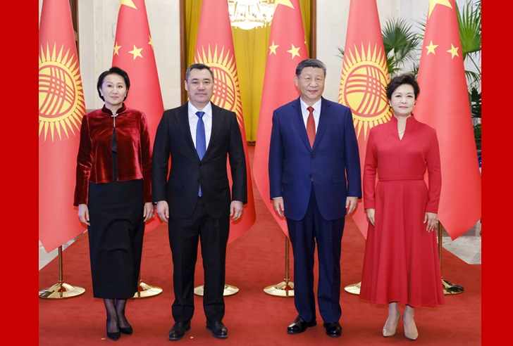 疑向国足注